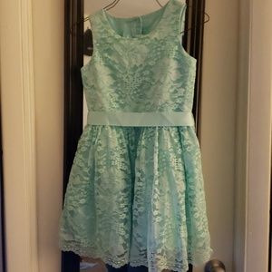 Little girls Teal(Mermaids Tale) dress size 8